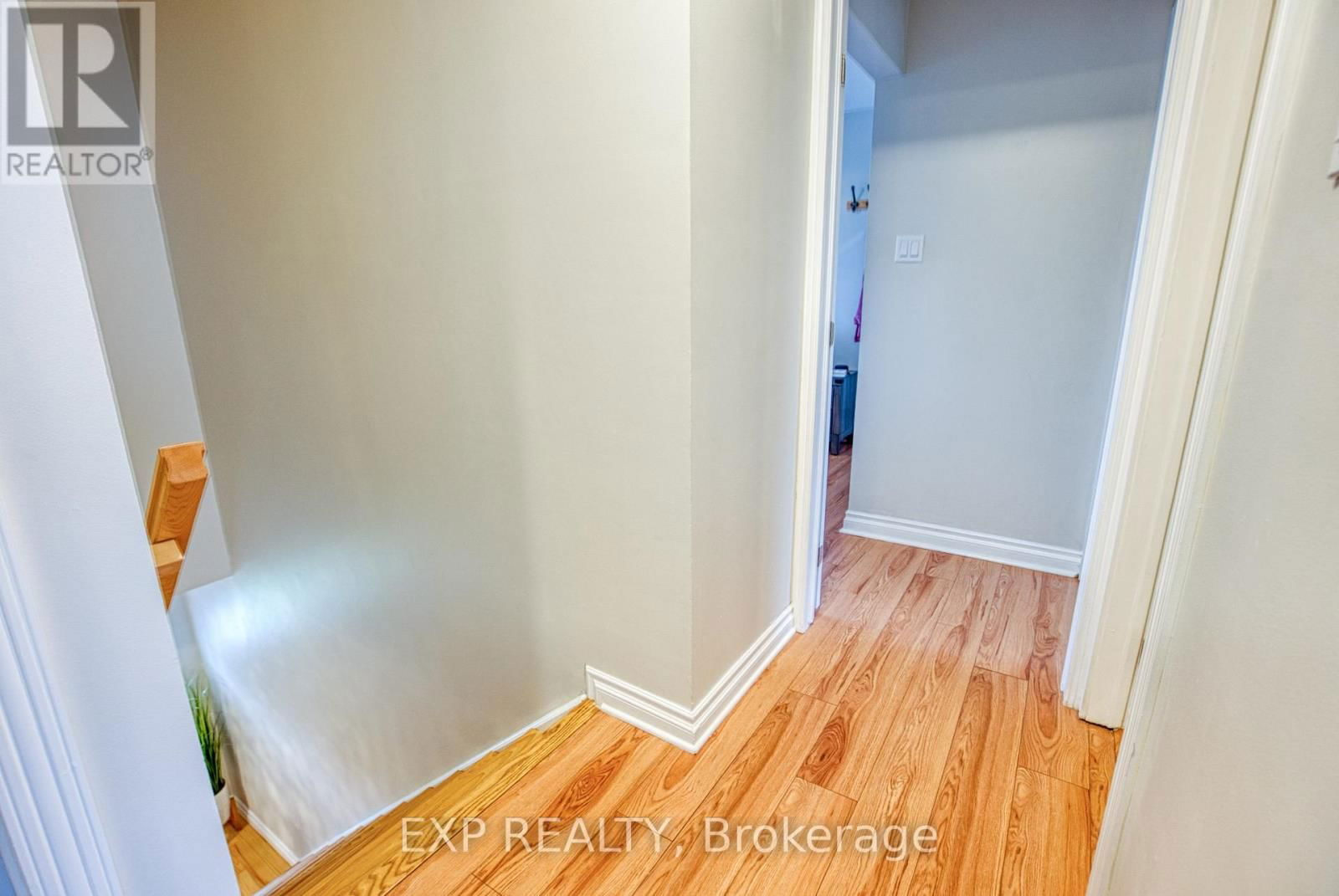 33 ELVASTON AVENUE Image 24
