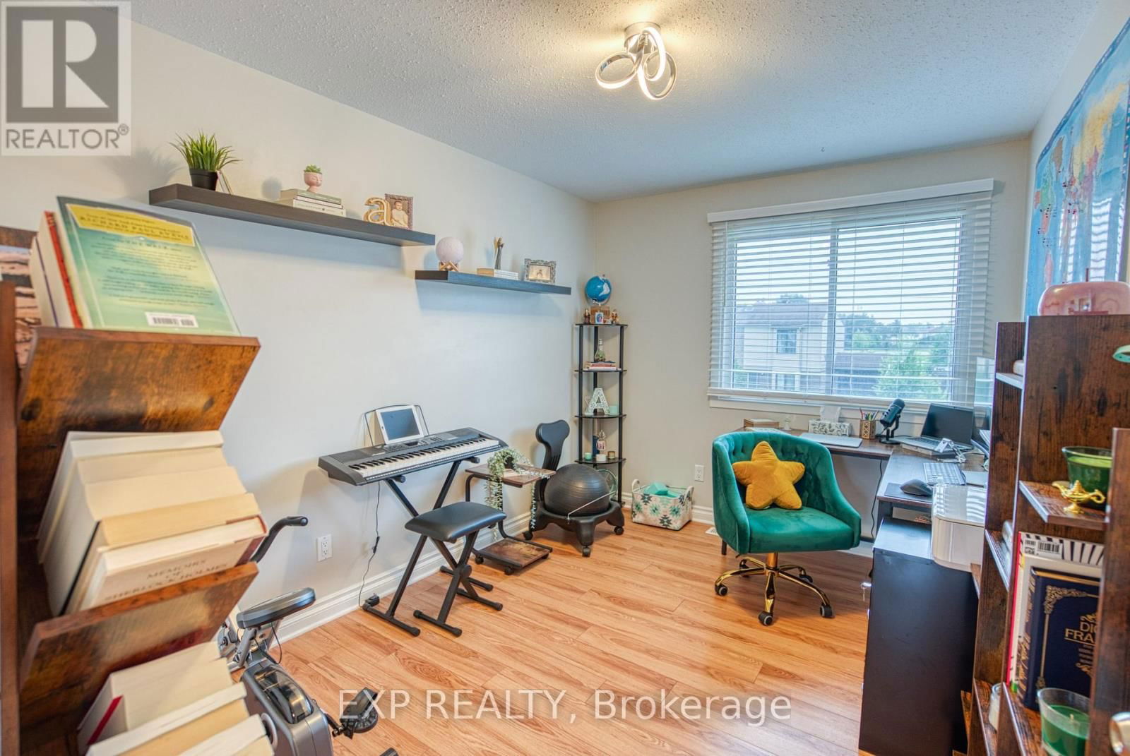 33 ELVASTON AVENUE Image 25
