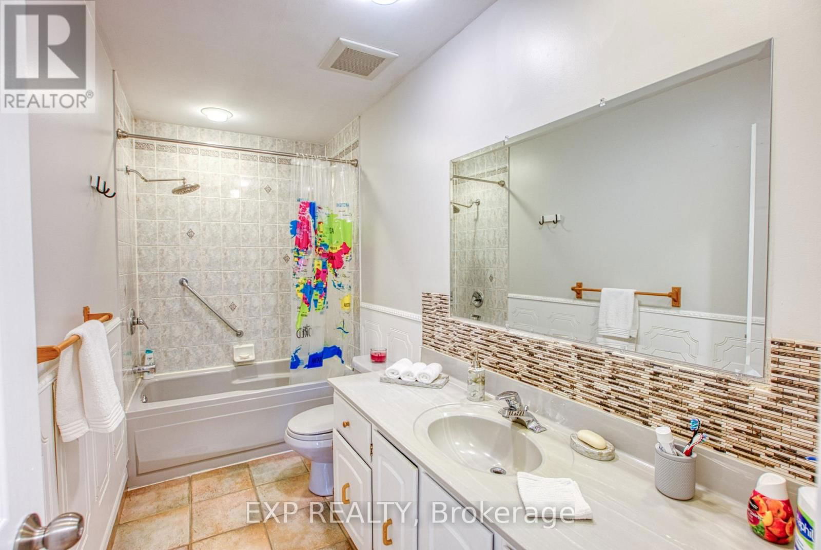 33 ELVASTON AVENUE Image 30