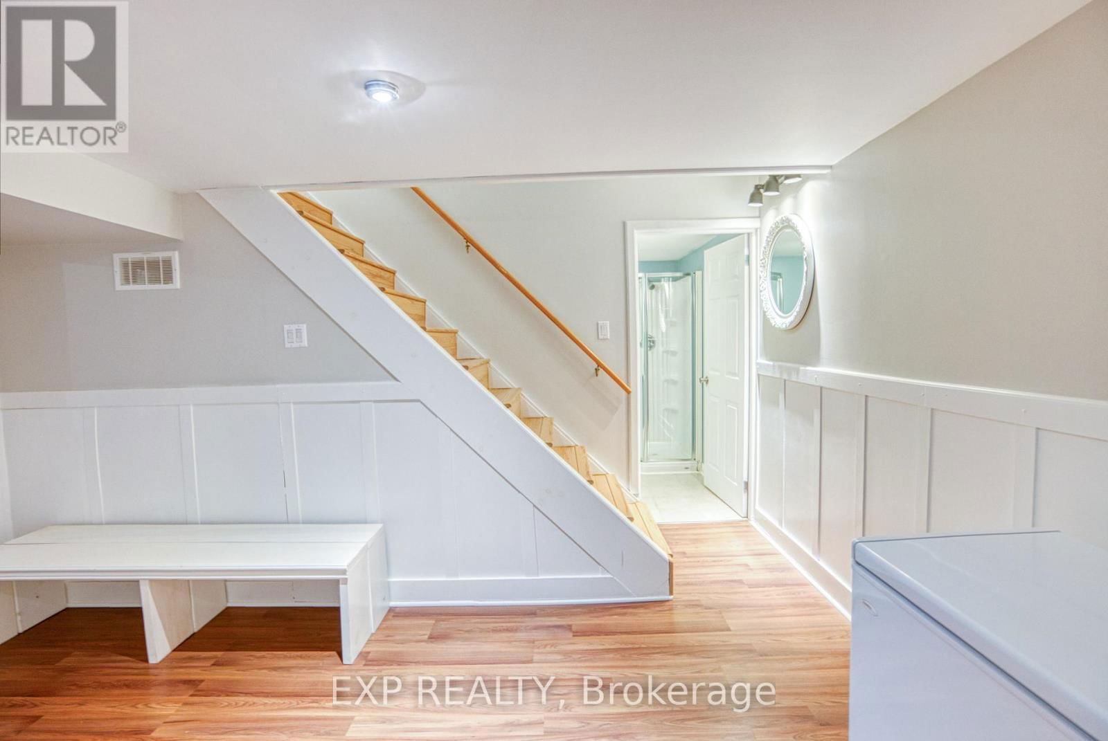 33 ELVASTON AVENUE Image 40