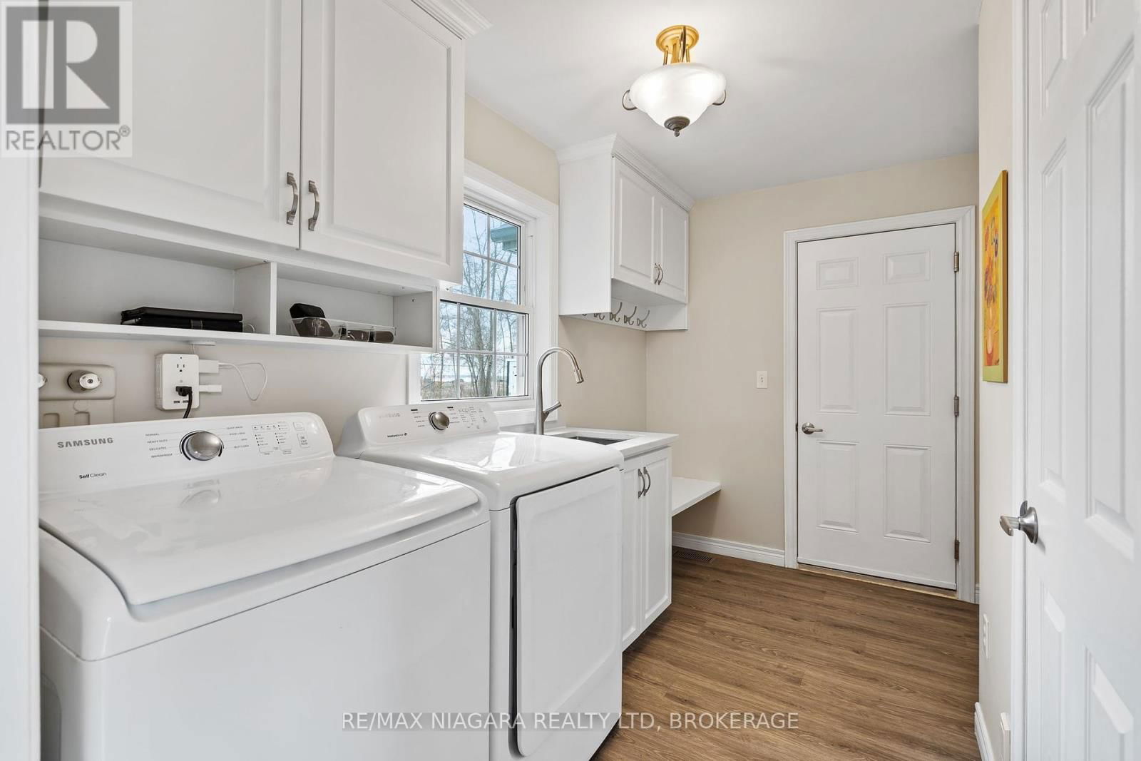 12262 LAKESHORE ROAD Image 22