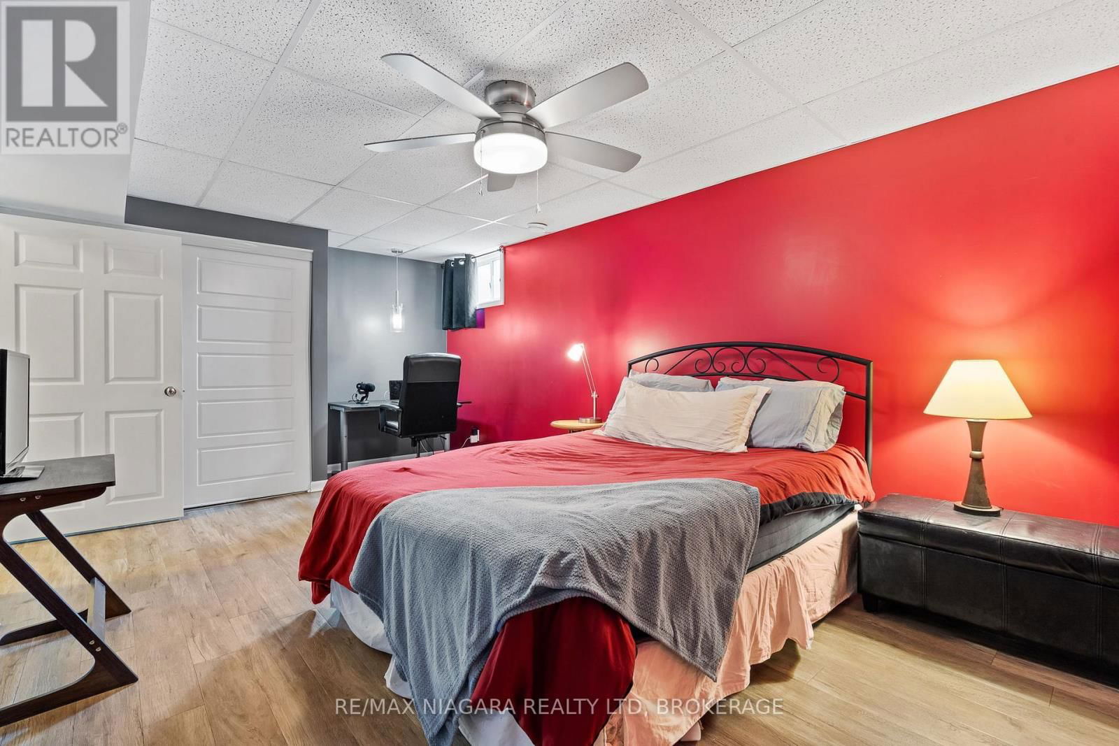 12262 LAKESHORE ROAD Image 30