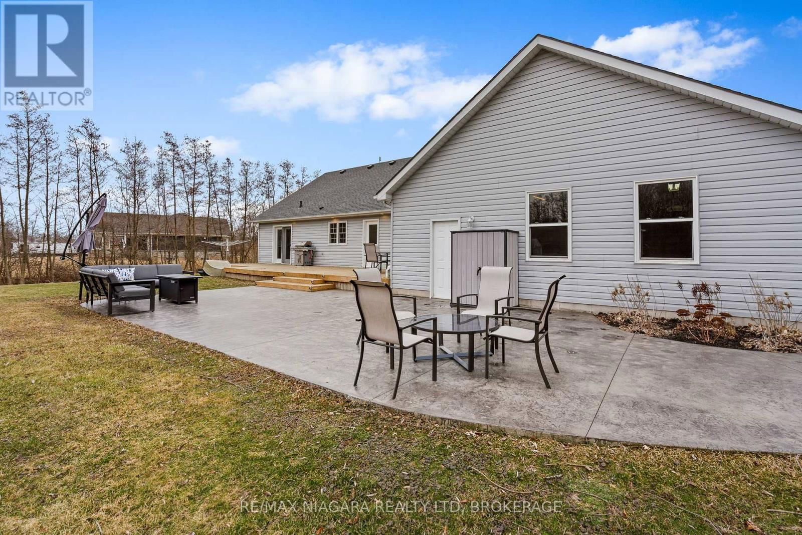 12262 LAKESHORE ROAD Image 35