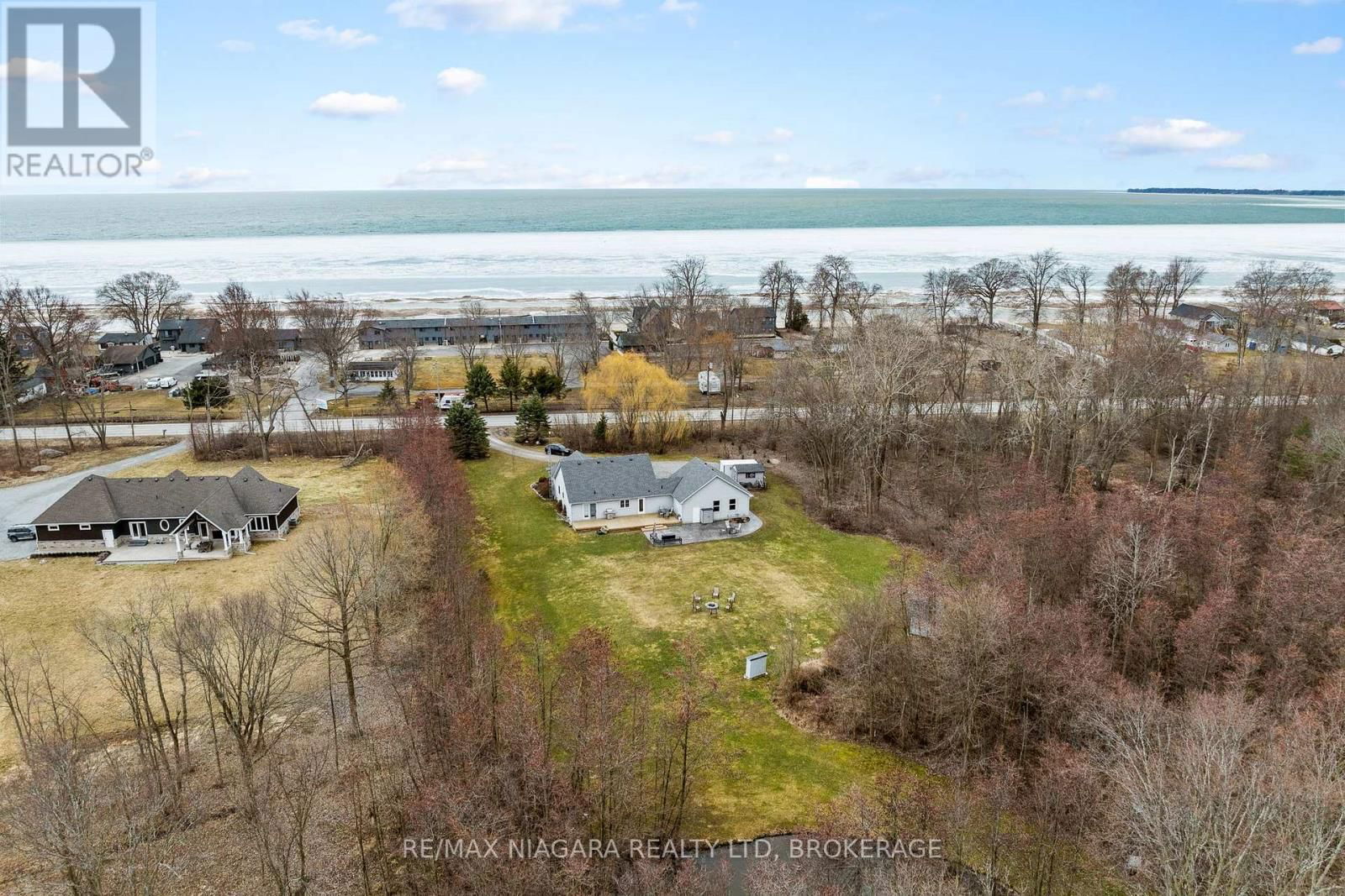 12262 LAKESHORE ROAD Image 42