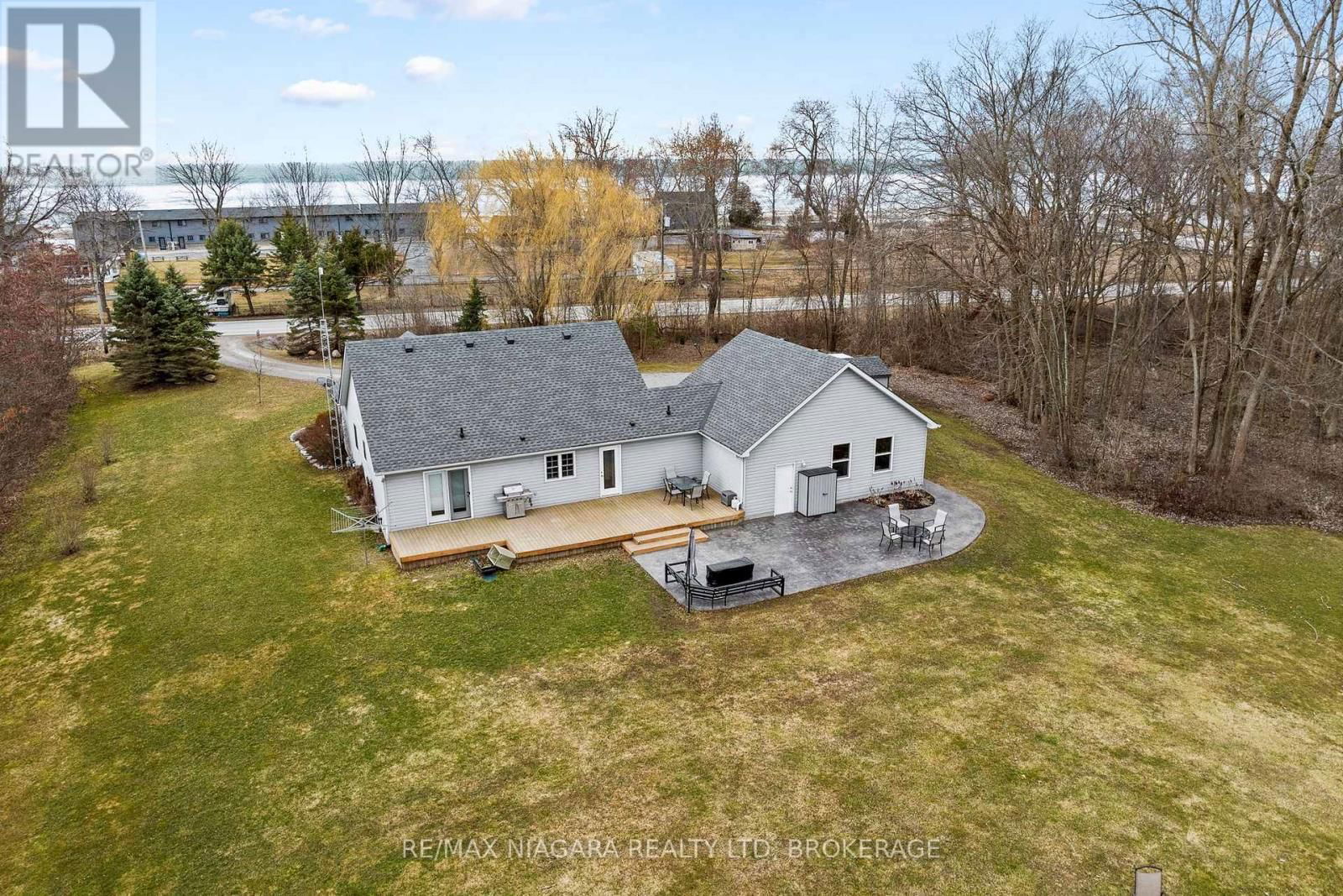 12262 LAKESHORE ROAD Image 44