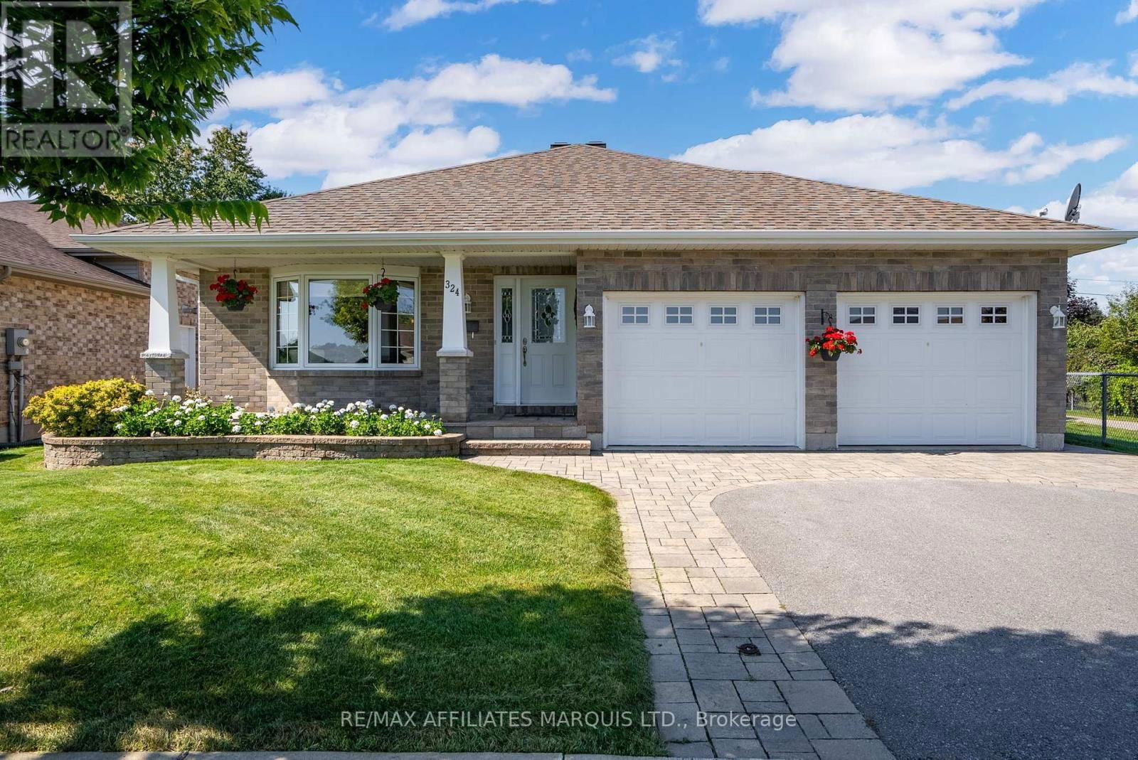 324 GLEN NORA DRIVE Image 1