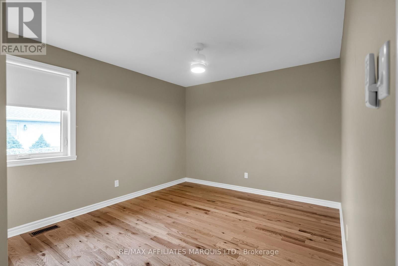 324 GLEN NORA DRIVE Image 27