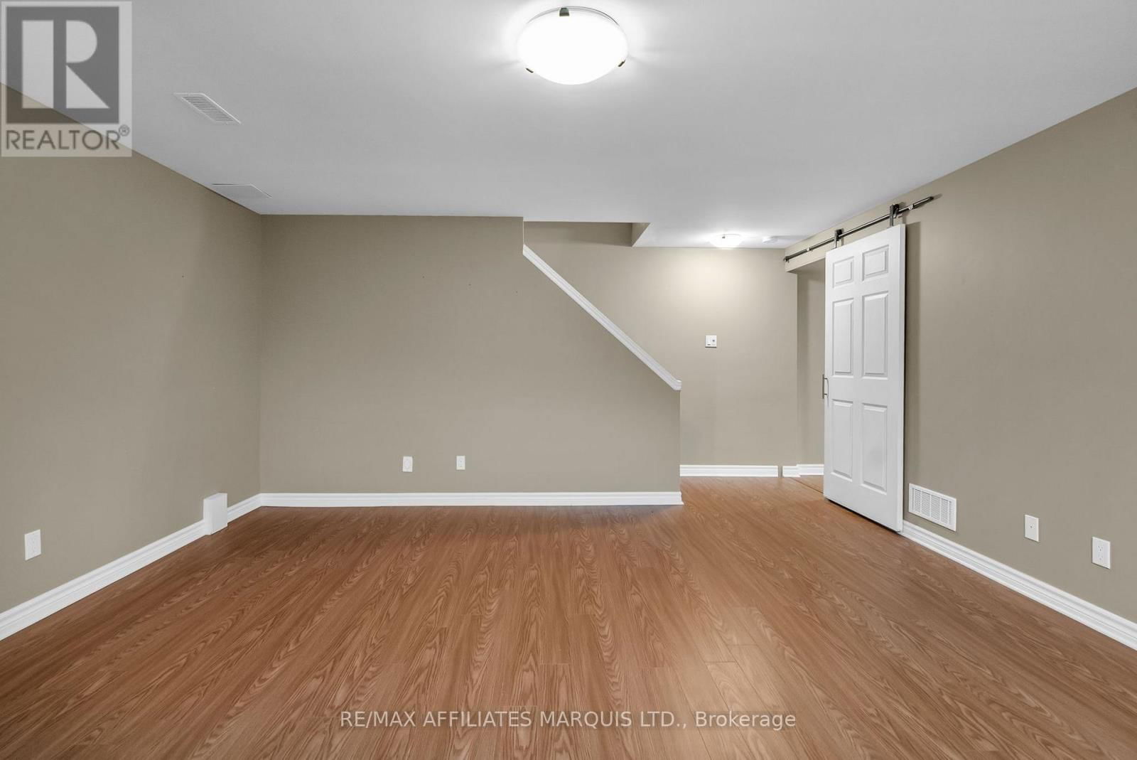 324 GLEN NORA DRIVE Image 31