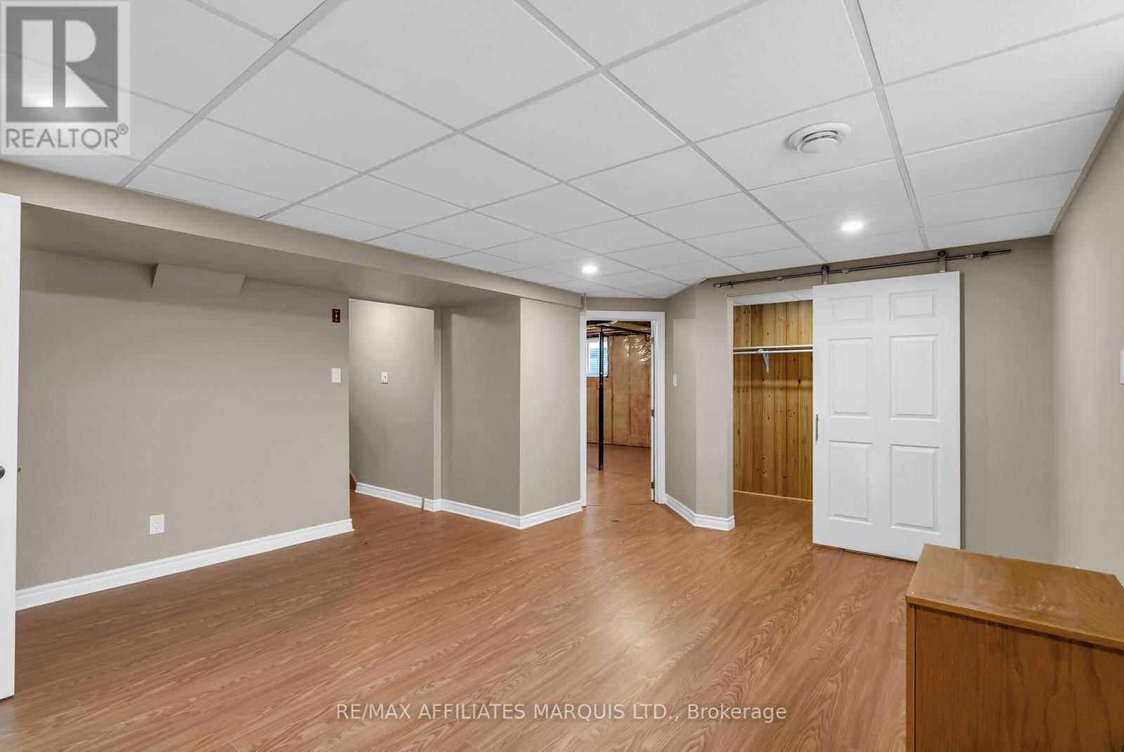 324 GLEN NORA DRIVE Image 34