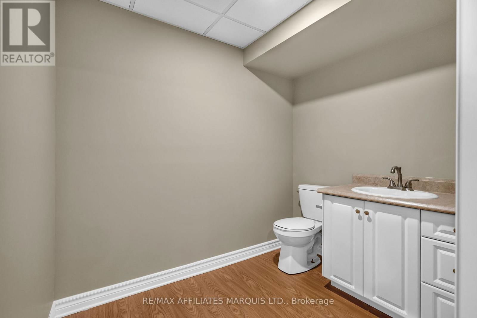 324 GLEN NORA DRIVE Image 35