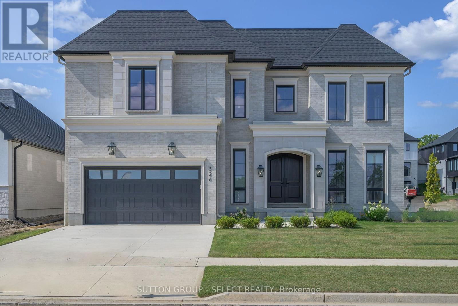 326 MANHATTAN DRIVE Image 1