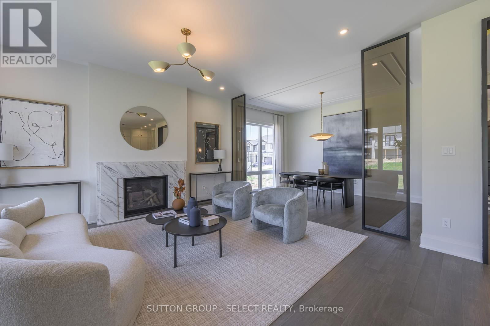 326 MANHATTAN DRIVE Image 4