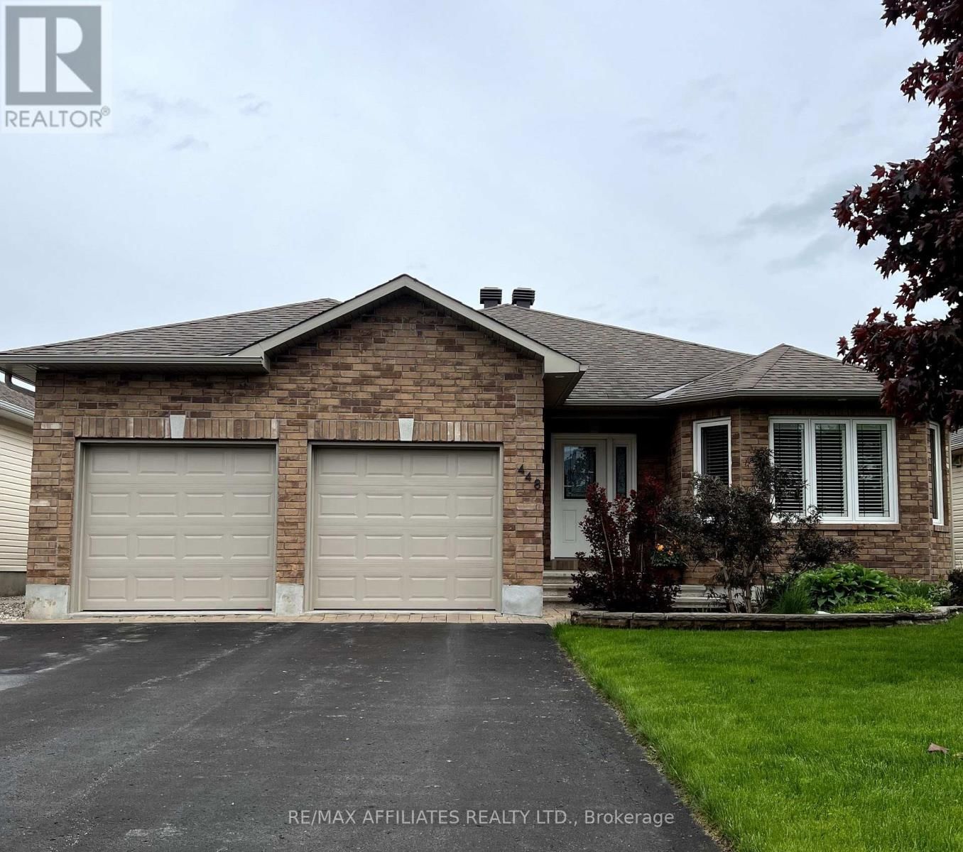 448 VAN DUSEN STREET Image 1
