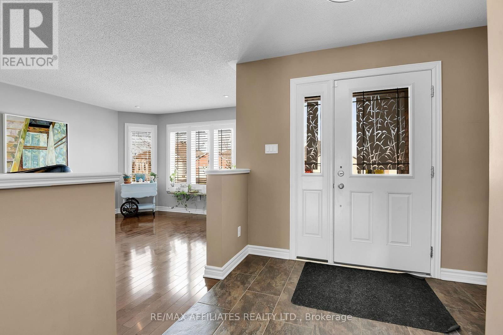 448 VAN DUSEN STREET Image 3