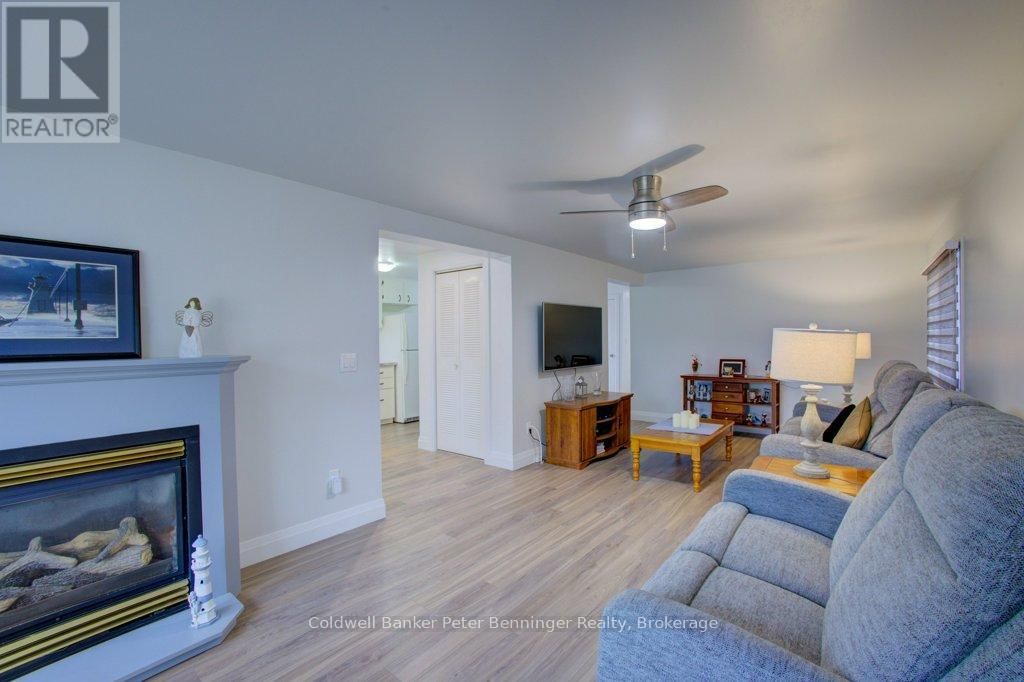 35 KING STREET Image 6