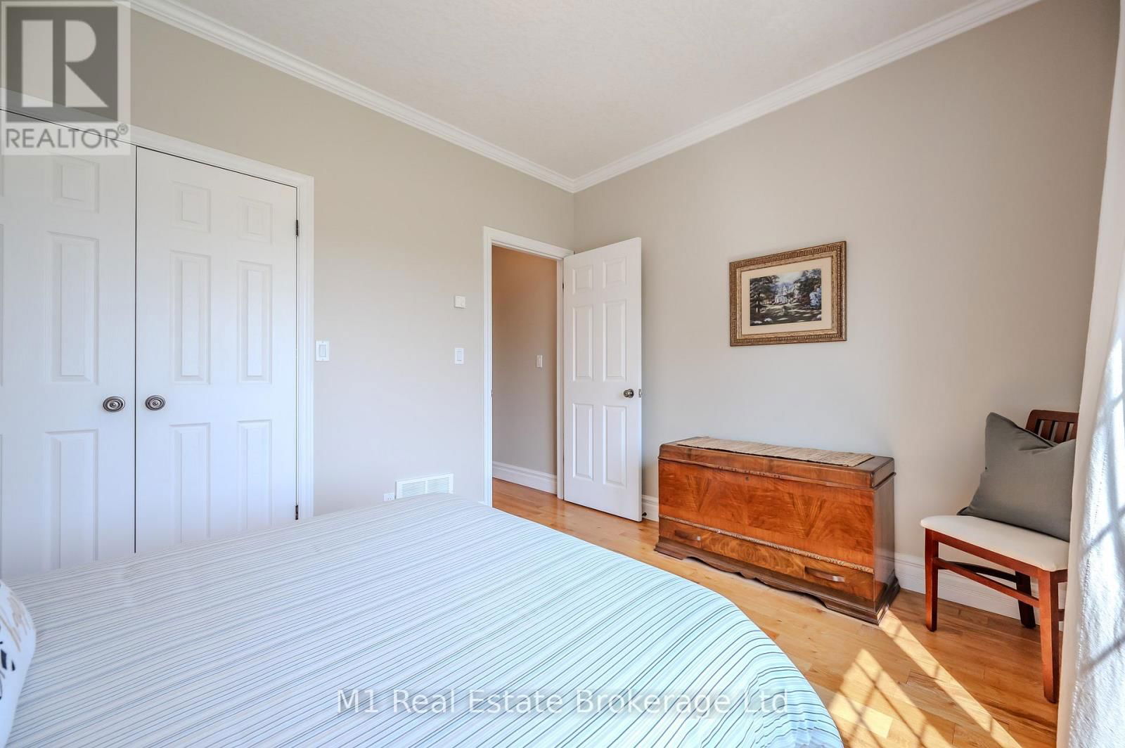 8682 9 SIDEROAD Image 19