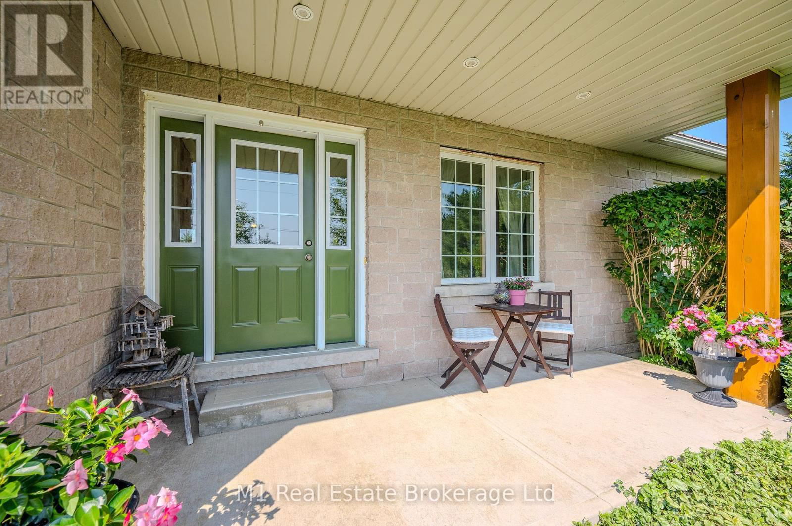 8682 9 SIDEROAD Image 4