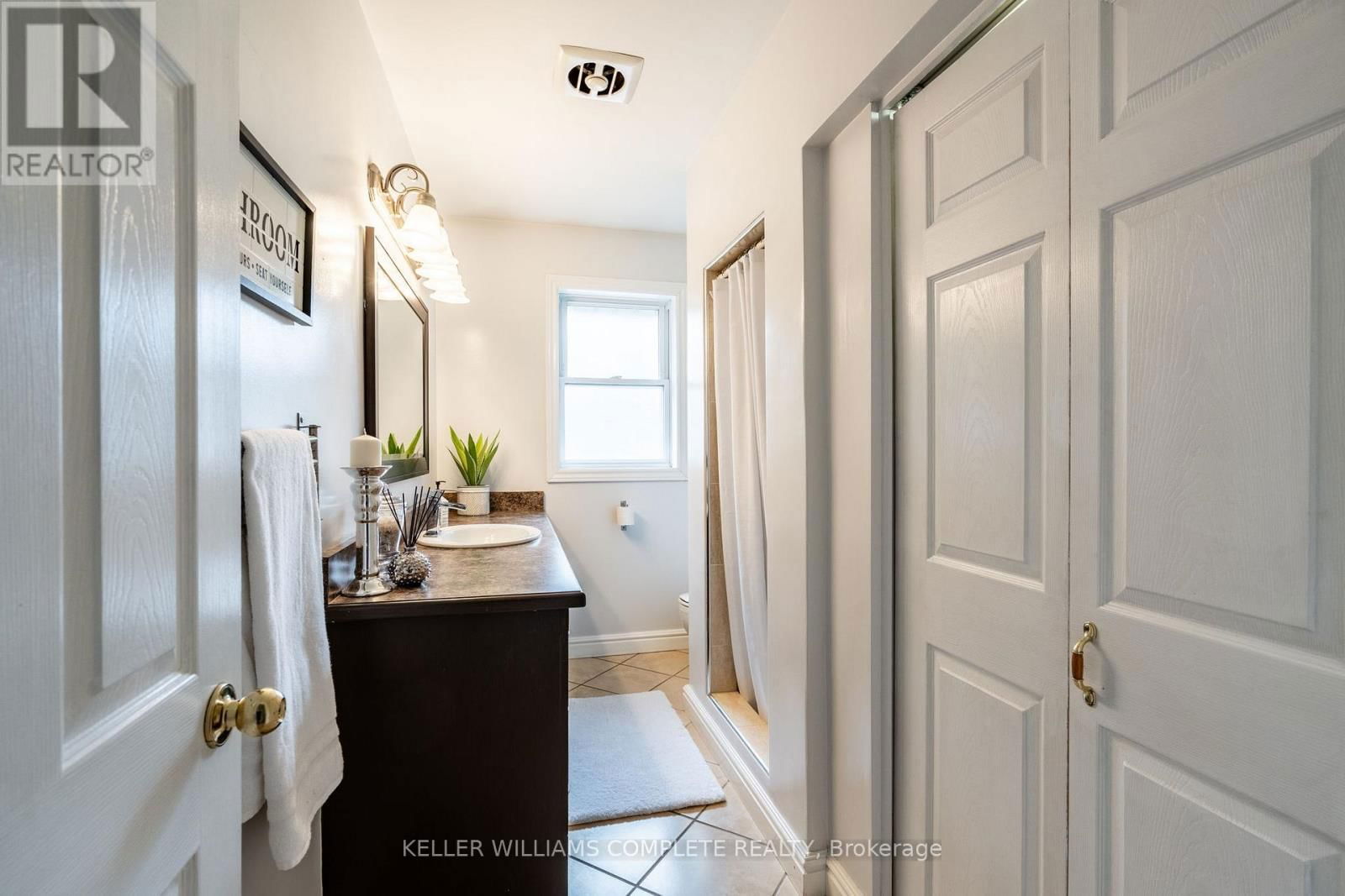 112 SULPHUR SPRINGS ROAD Image 18
