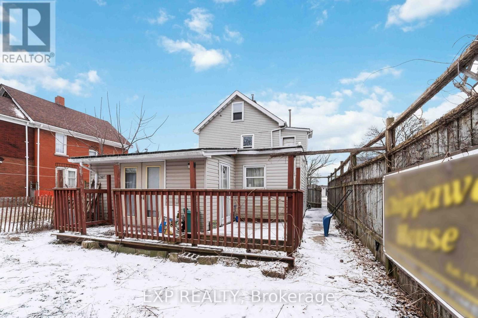3937 MAIN STREET Image 26