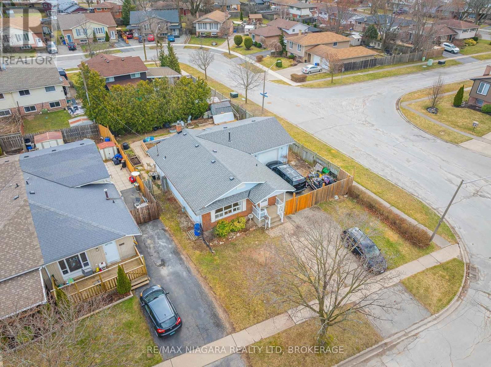 8420 LAMONT AVENUE Image 38