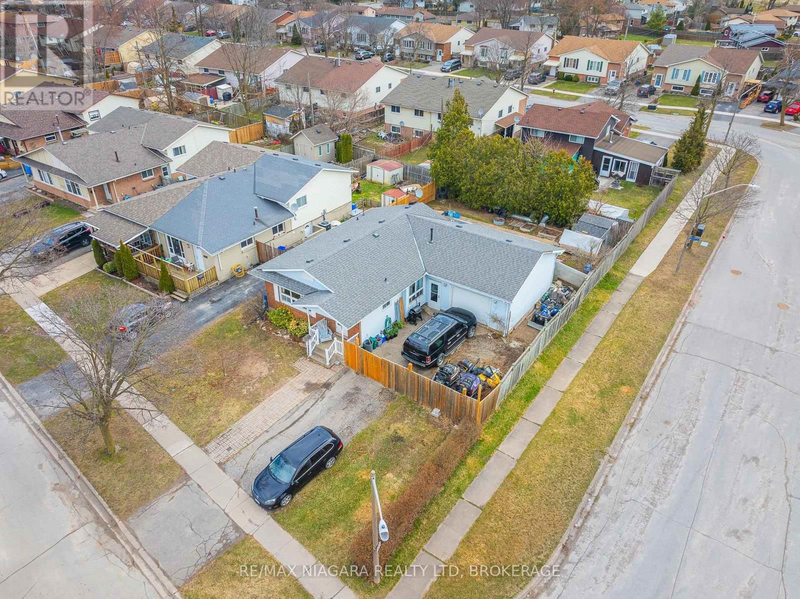 8420 LAMONT AVENUE Image 39