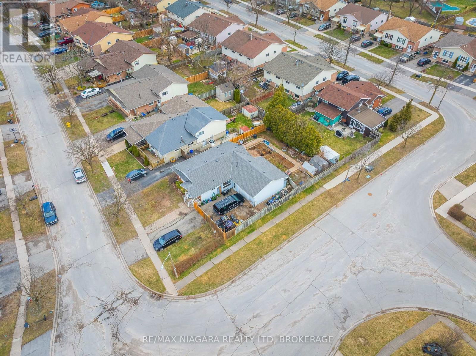 8420 LAMONT AVENUE Image 40