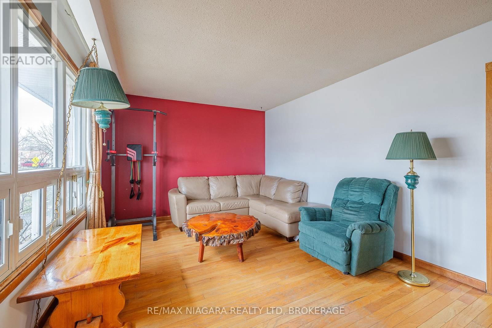8420 LAMONT AVENUE Image 6
