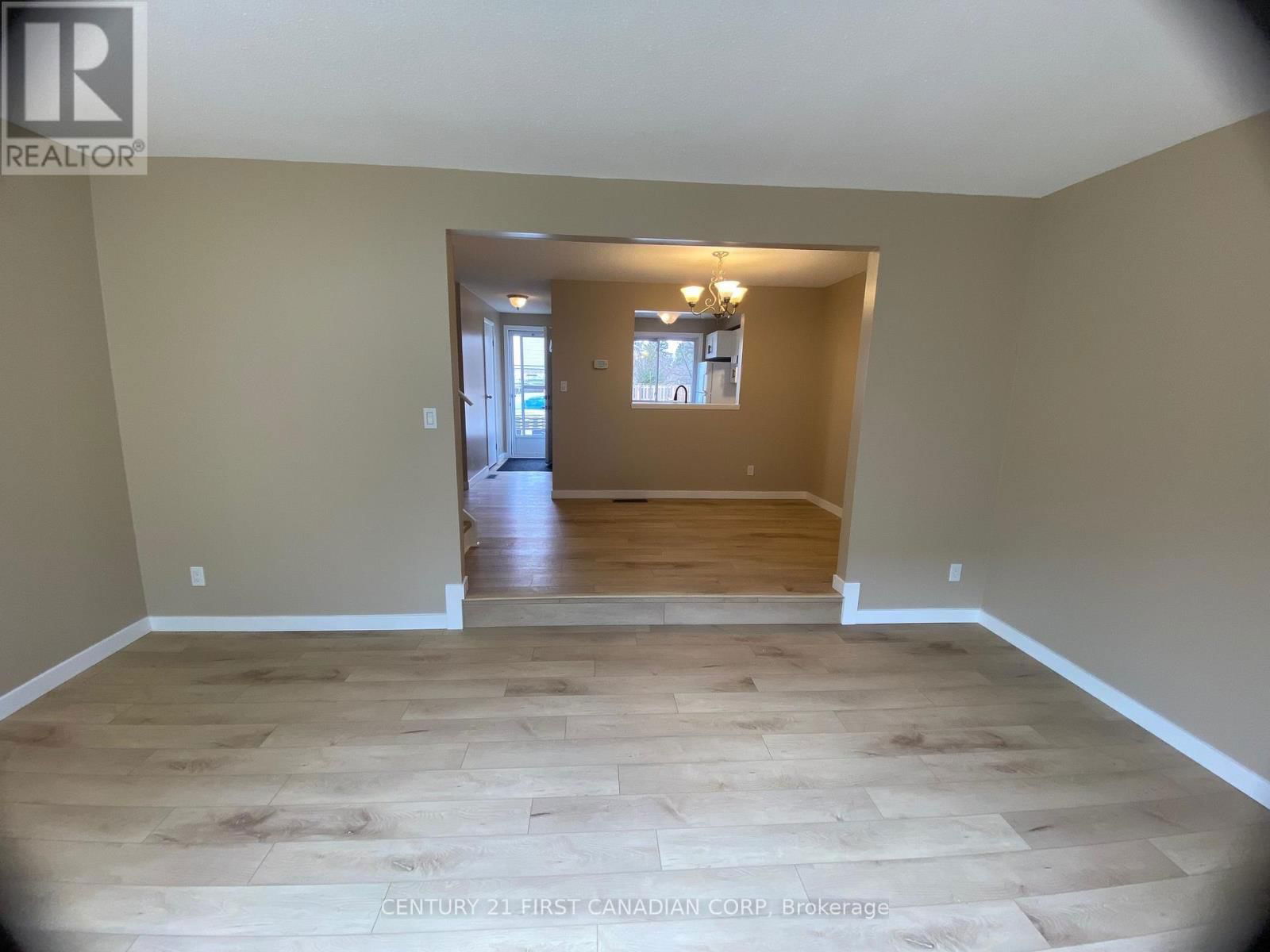 68 - 6767 THOROLD STONE ROAD Image 10