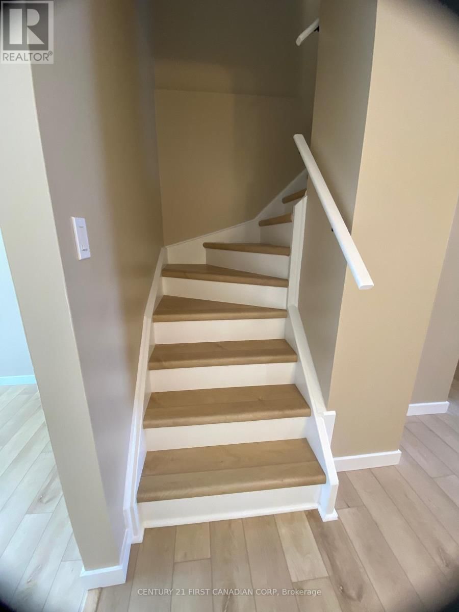 68 - 6767 THOROLD STONE ROAD Image 15