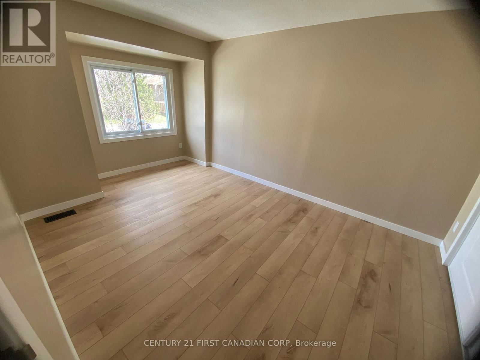68 - 6767 THOROLD STONE ROAD Image 20