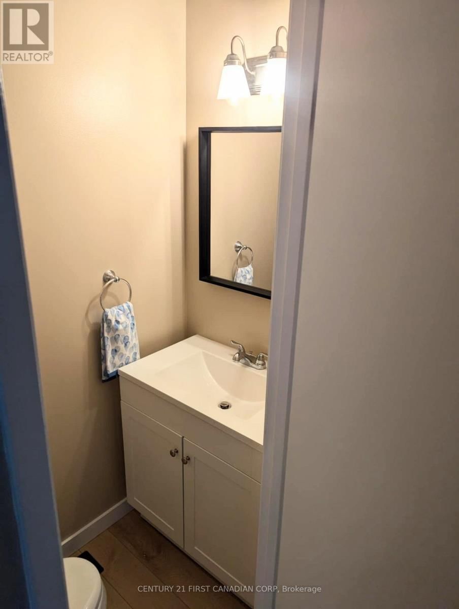 68 - 6767 THOROLD STONE ROAD Image 26