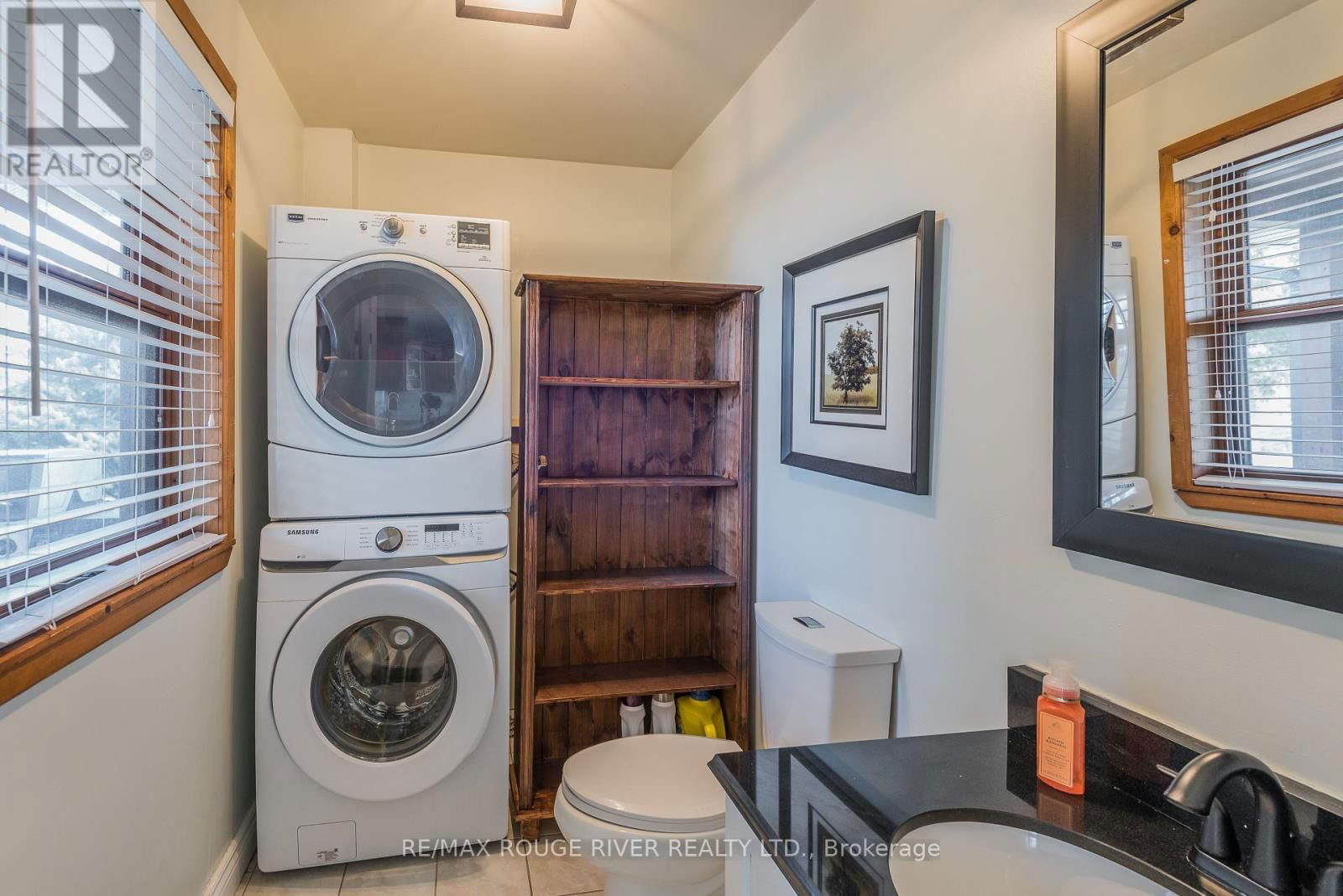 59 GILSON STREET Image 17