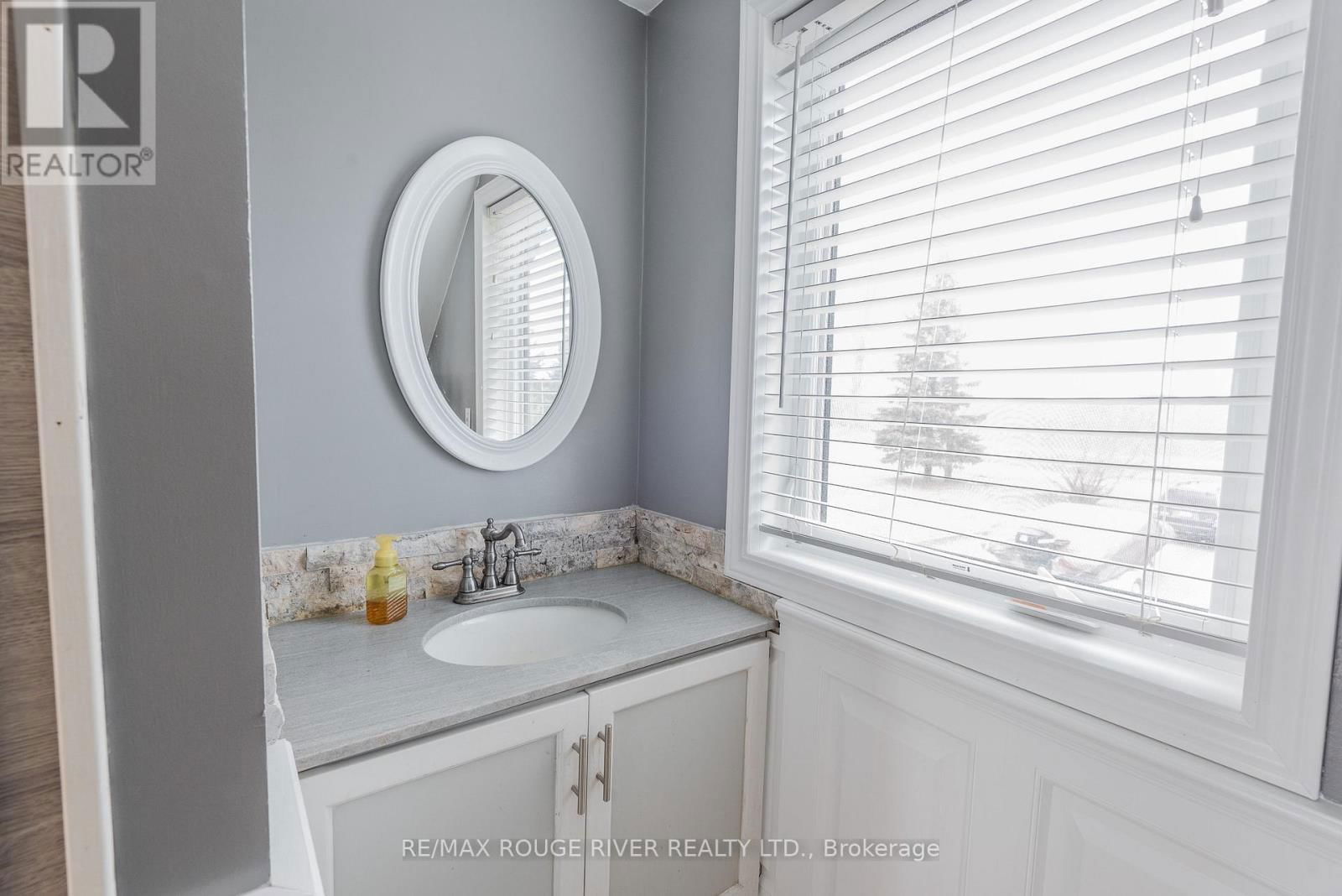 59 GILSON STREET Image 22