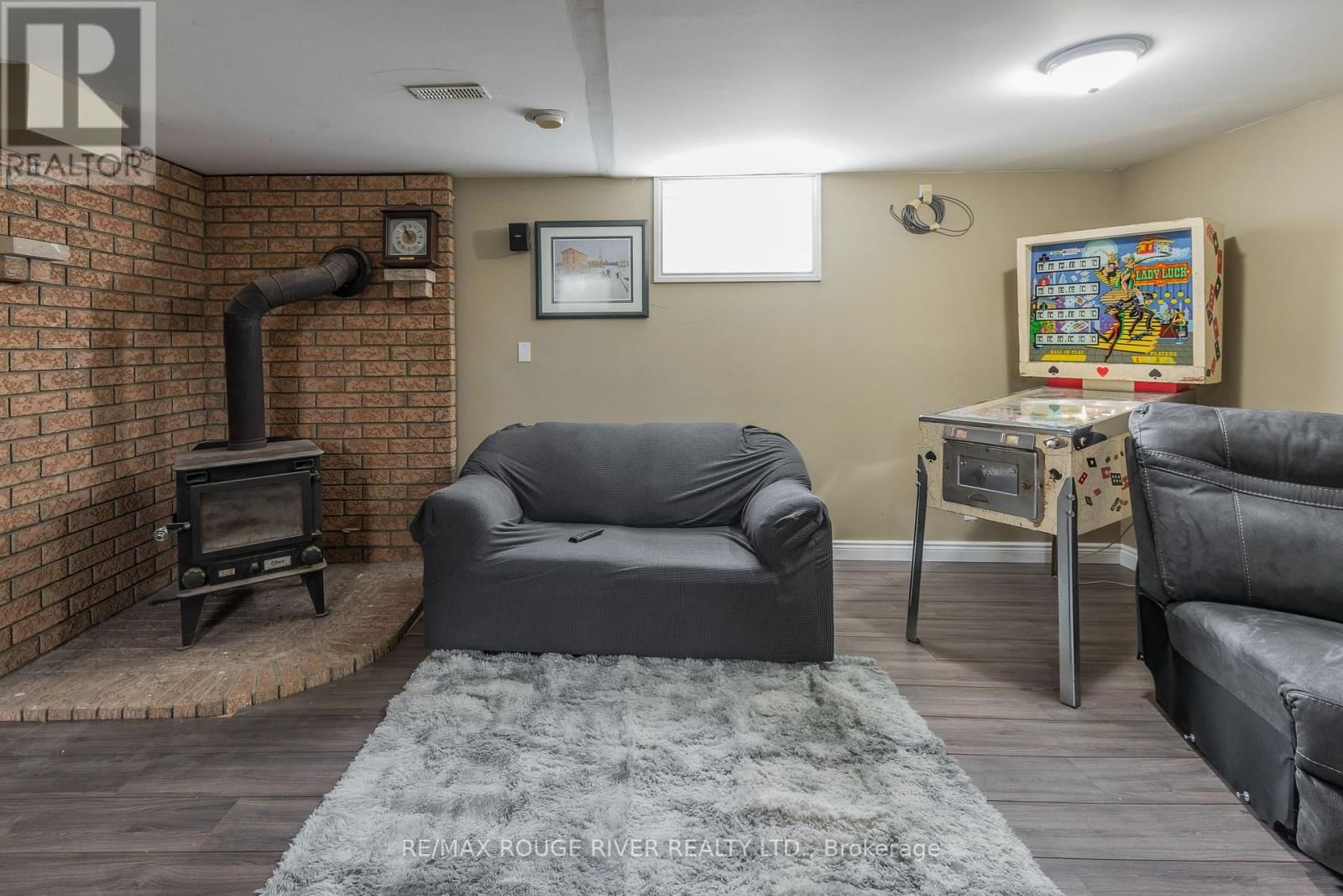 59 GILSON STREET Image 25