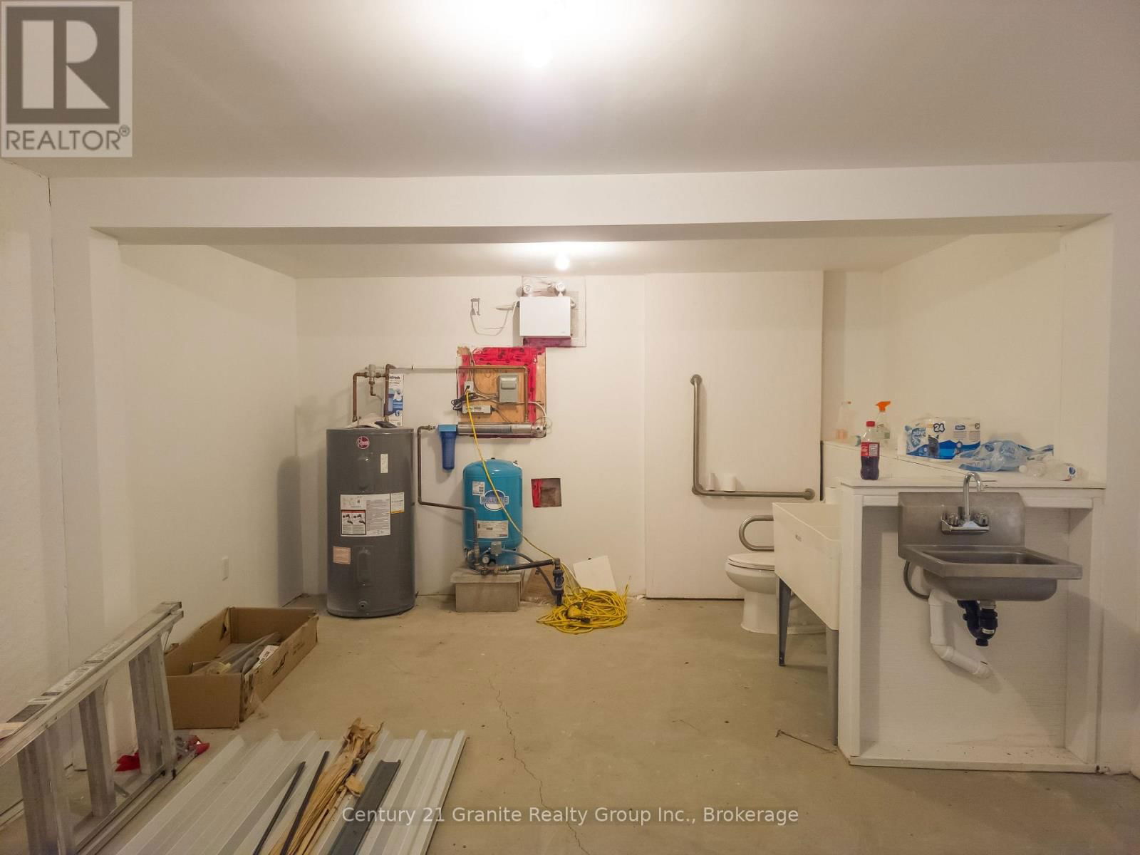 367 INDUSTRIAL PARK ROAD Image 20
