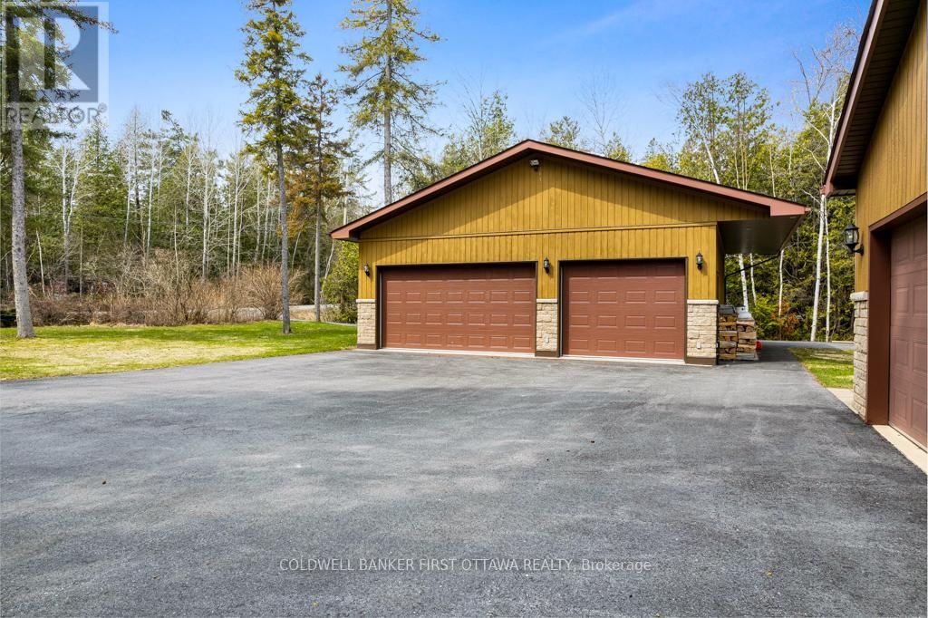 206 DEERWOOD DRIVE Image 2
