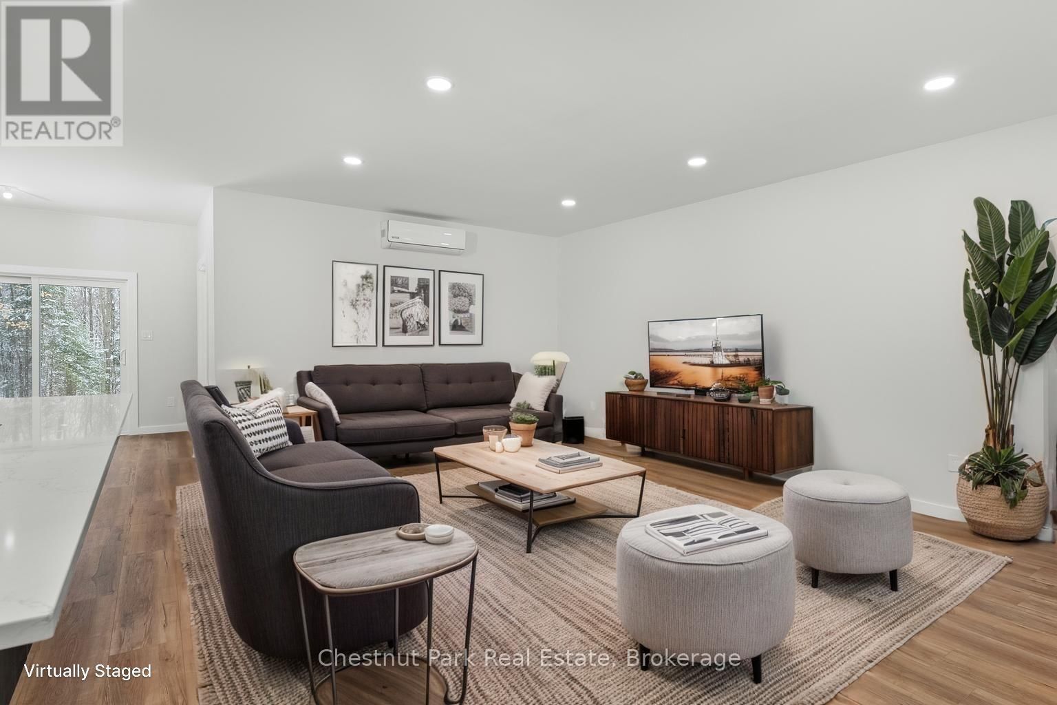 24 ASPEN LANE Image 20