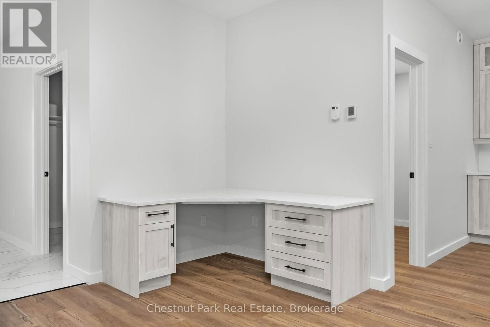 24 ASPEN LANE Image 28