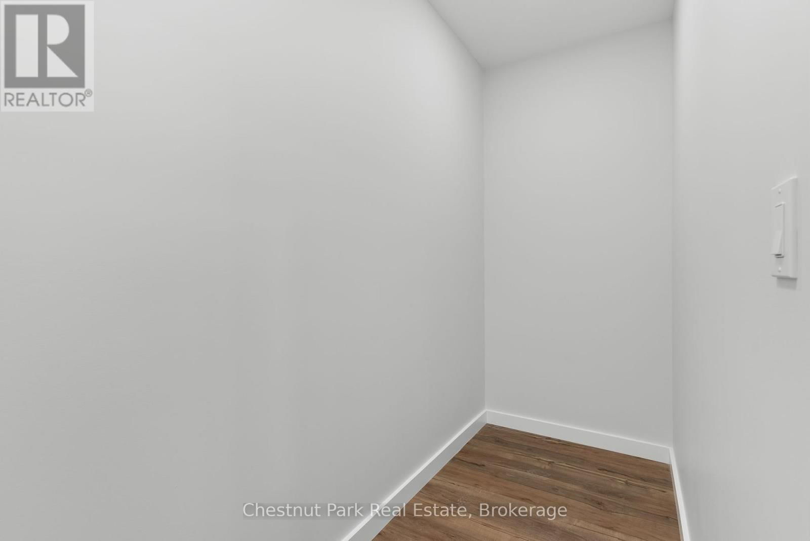 24 ASPEN LANE Image 36