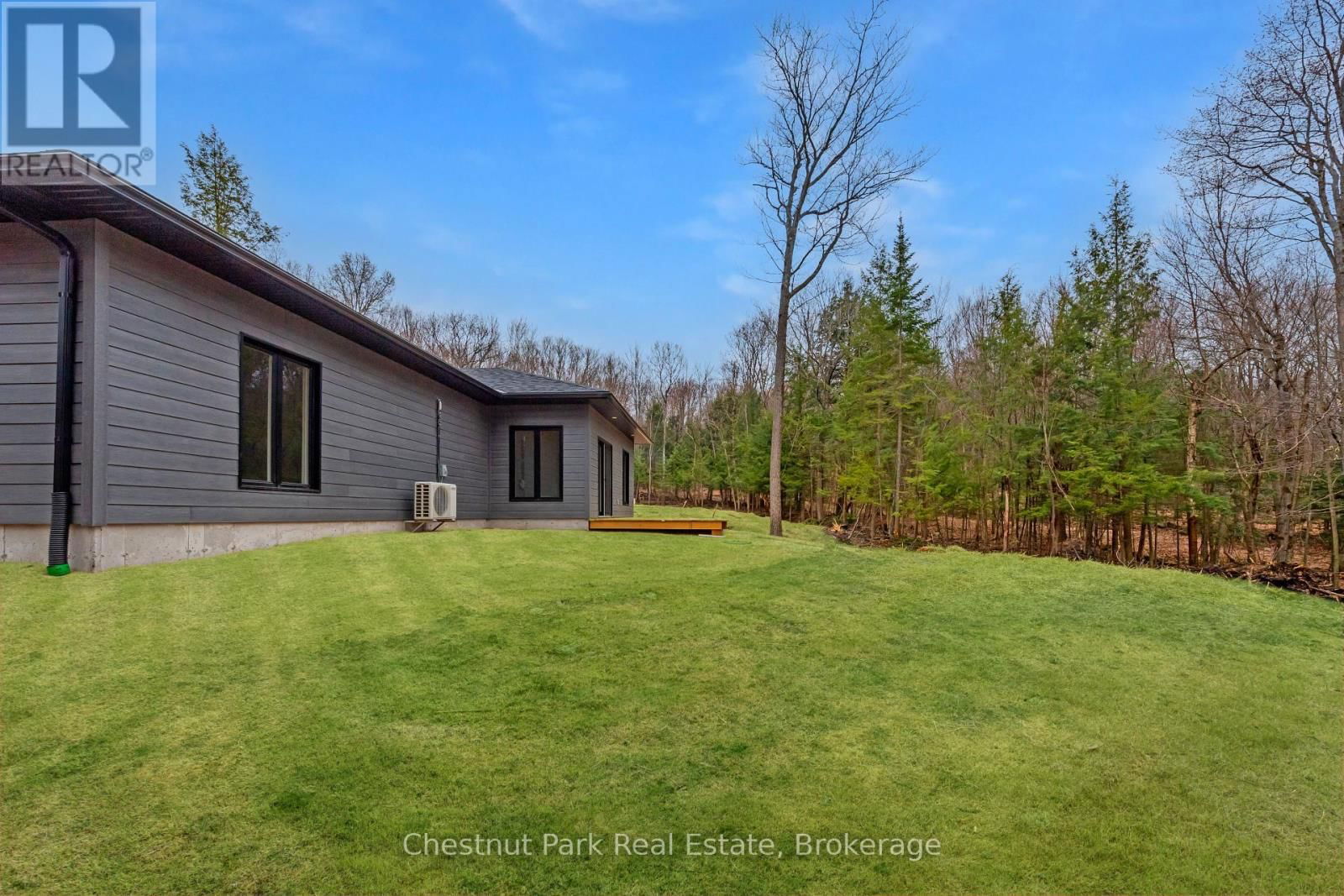 24 ASPEN LANE Image 4