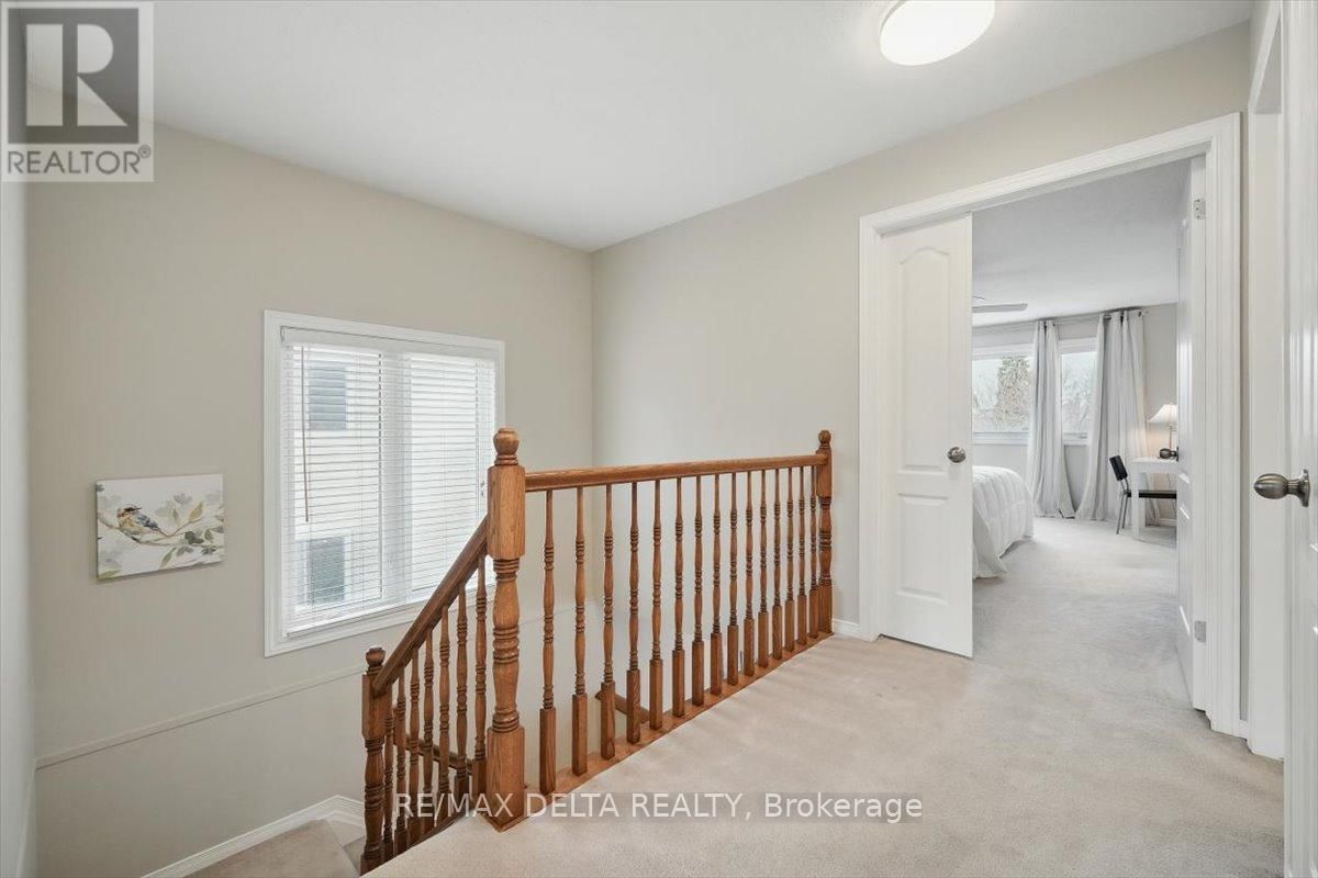 6065 PINEGLADE CRESCENT Image 11