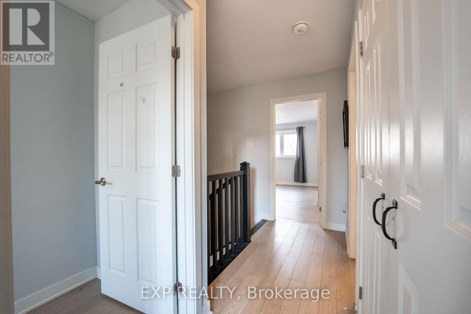 2142 WINSOME TERRACE Image 15