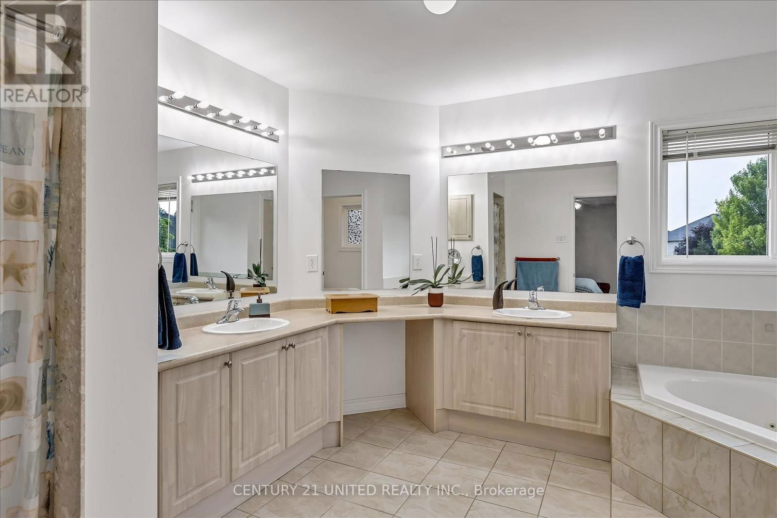 1774 BISSONNETTE DRIVE Image 23