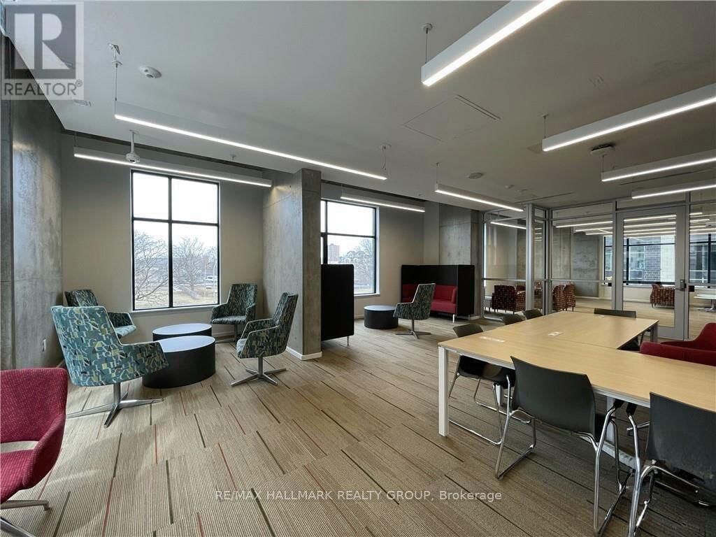 2501 - 105 CHAMPAGNE AVENUE SOUTH Image 25