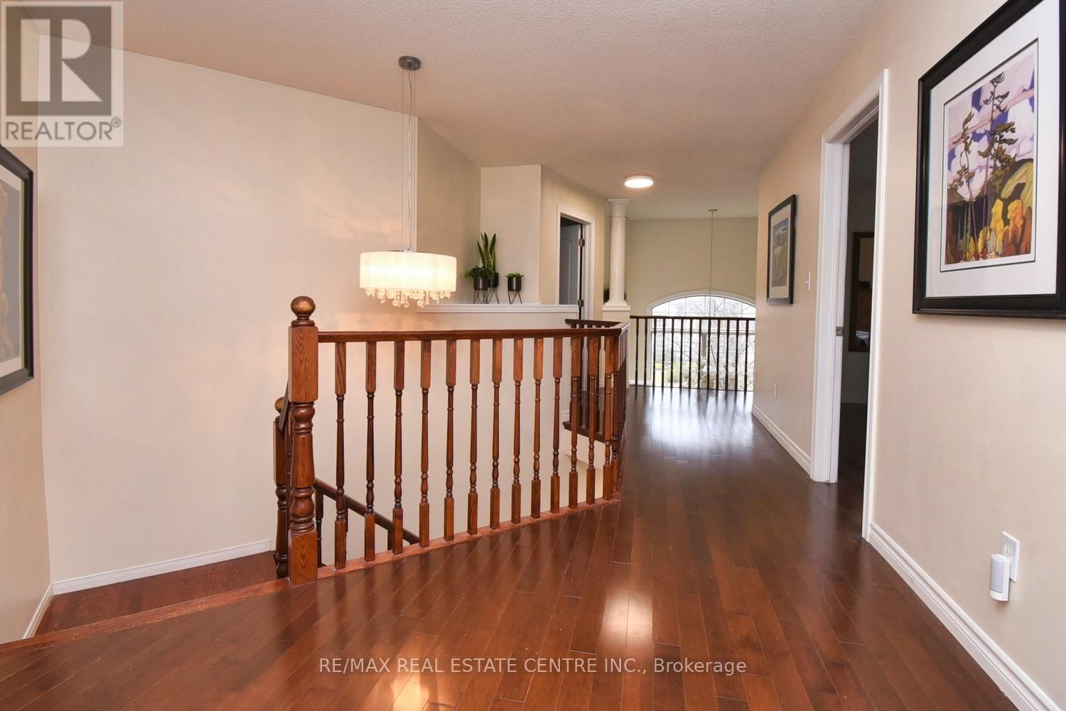 47 SURREY DRIVE Image 22