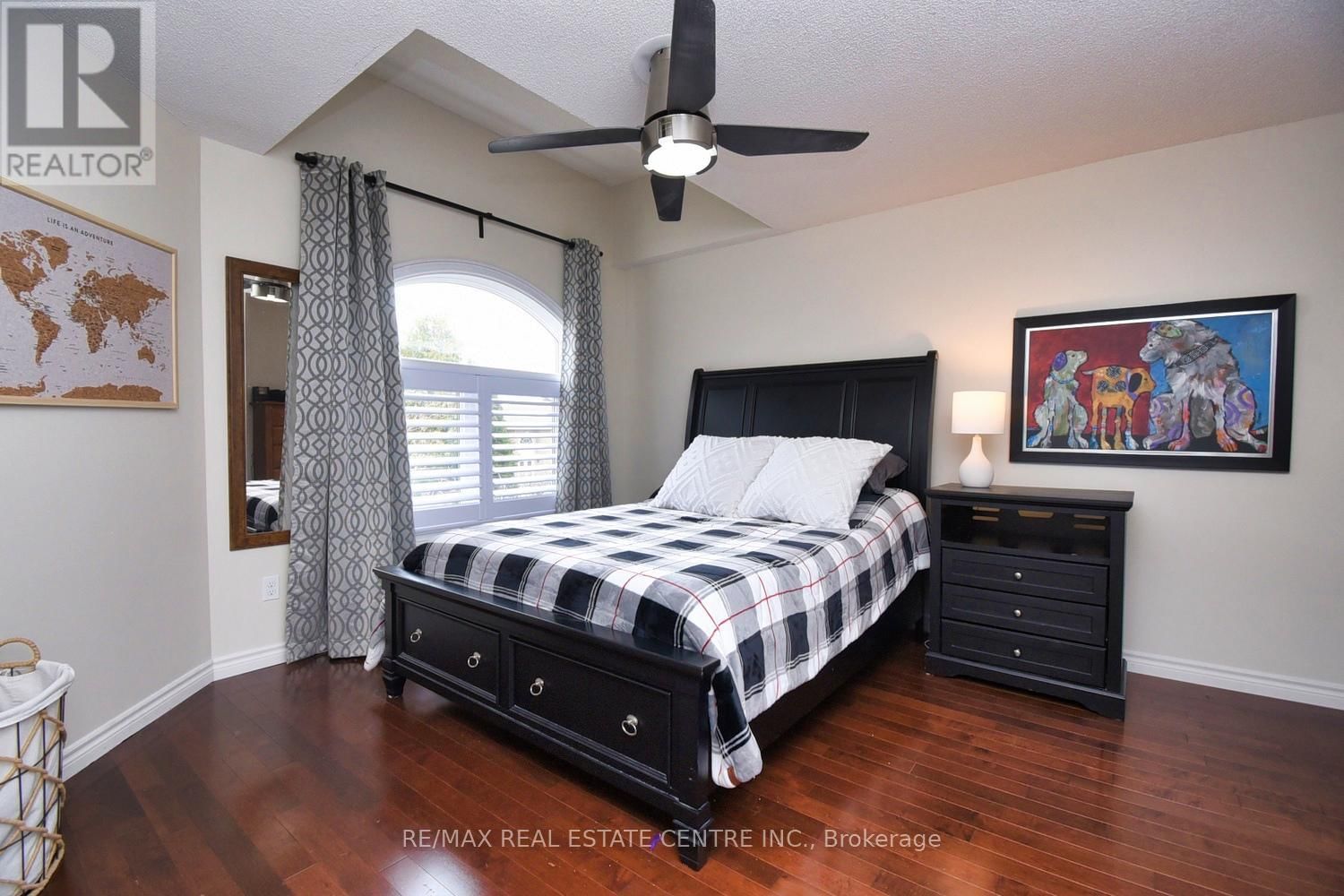 47 SURREY DRIVE Image 28