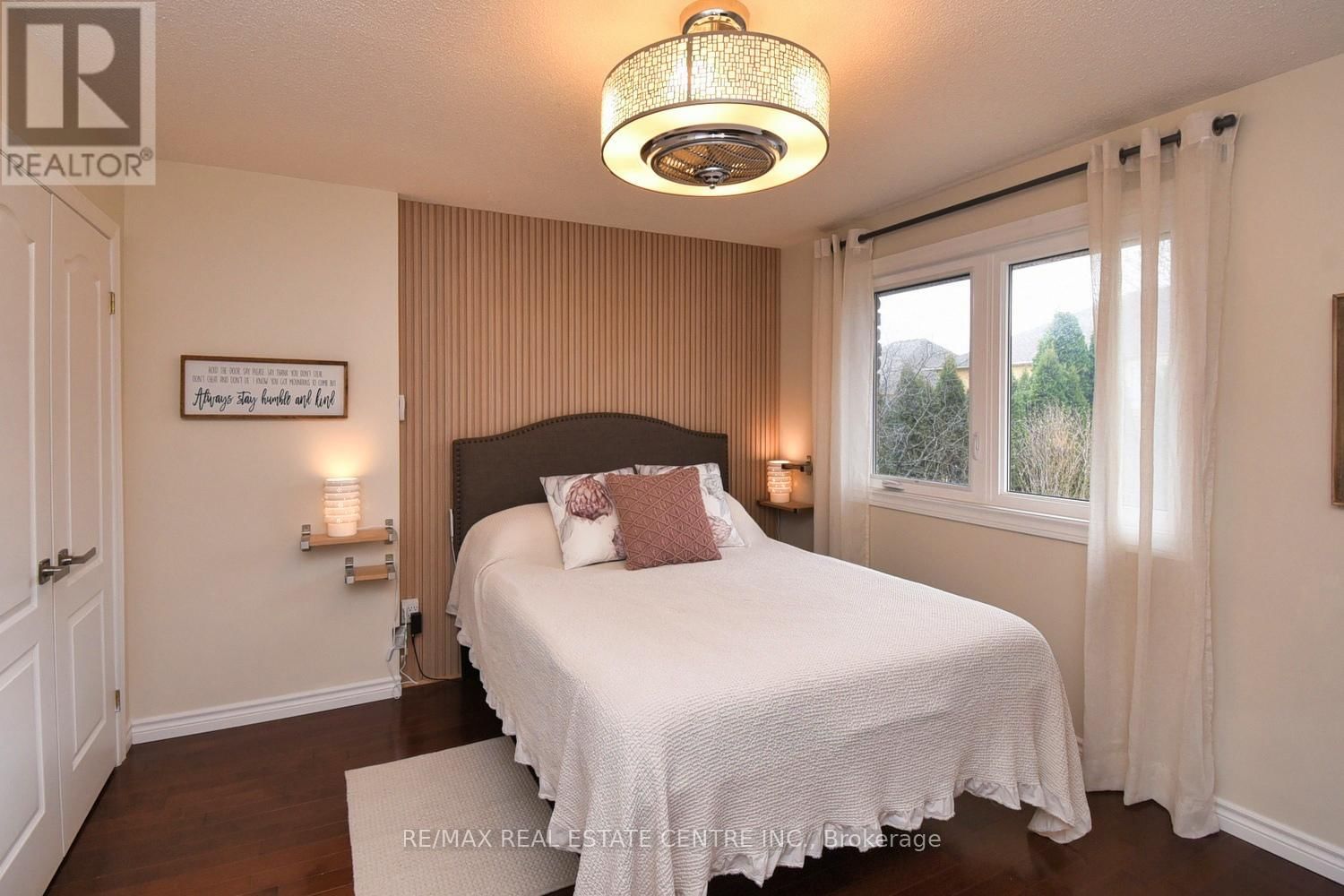 47 SURREY DRIVE Image 29
