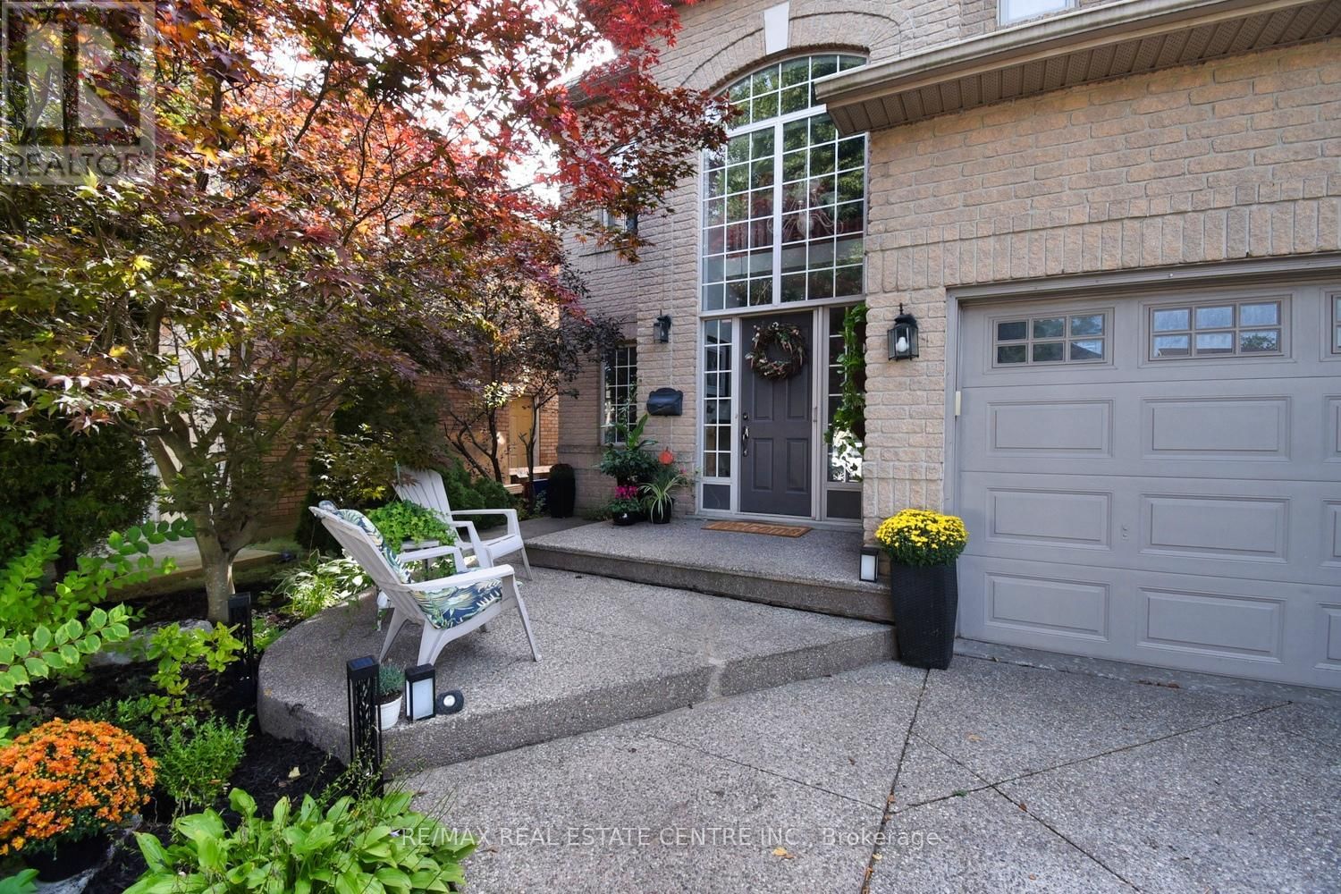 47 SURREY DRIVE Image 3