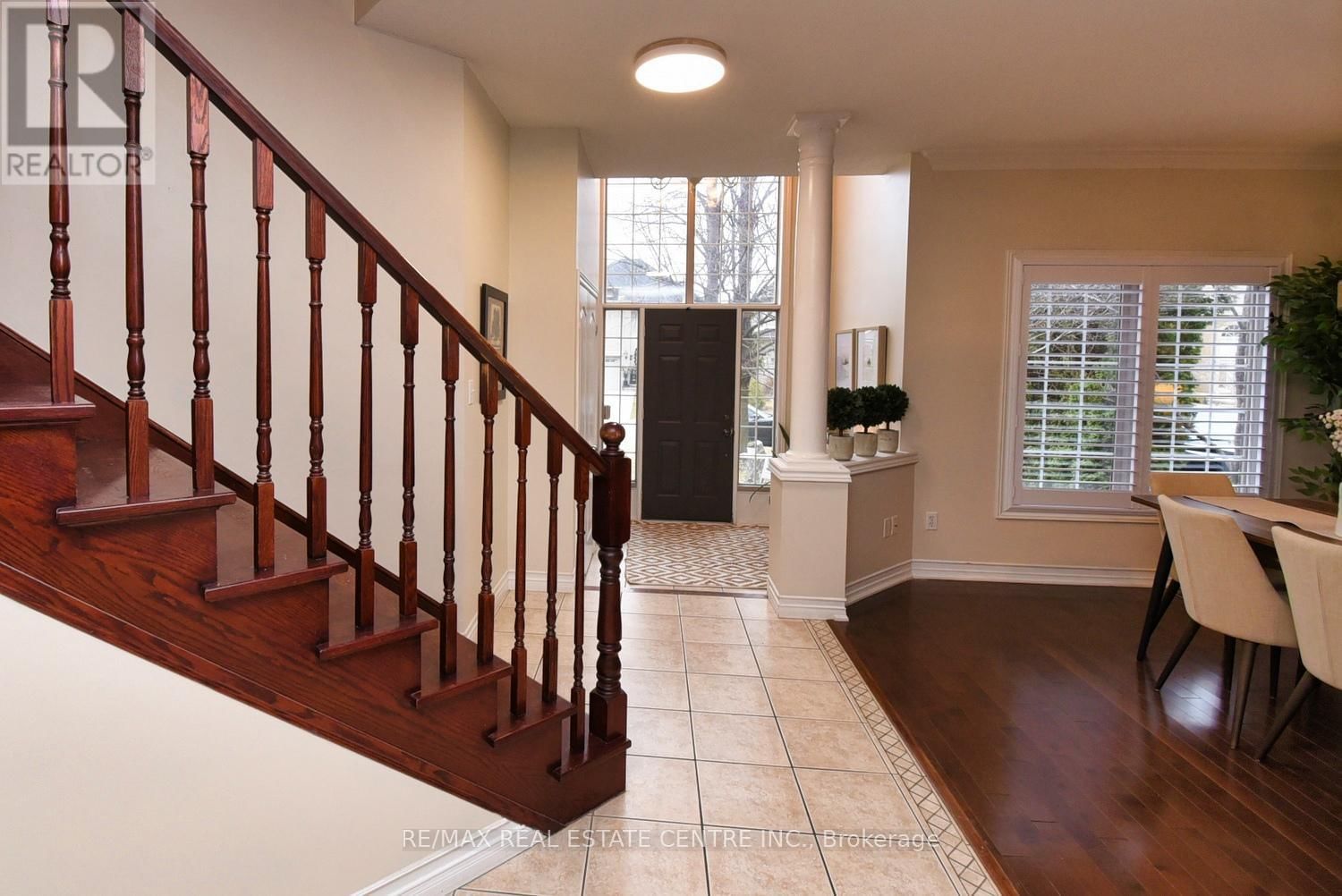 47 SURREY DRIVE Image 4