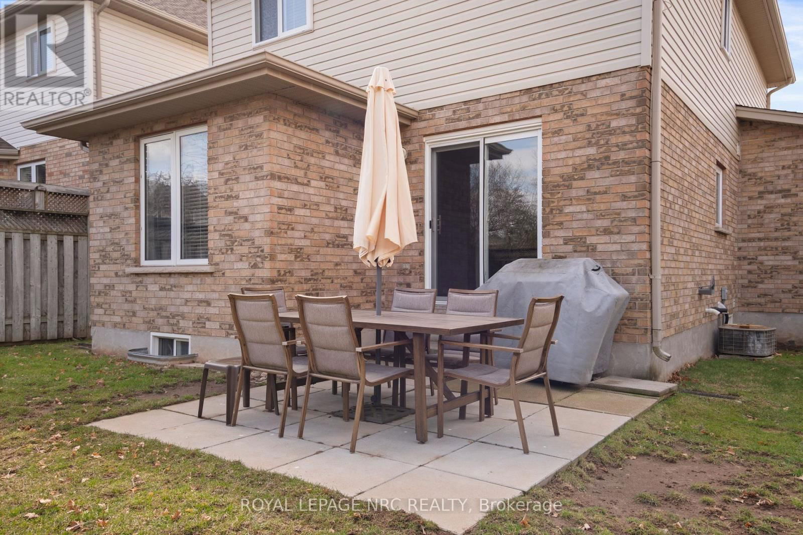 85 UDELL WAY Image 37